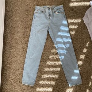 Levi Wedgie Jeans light wash, size 25